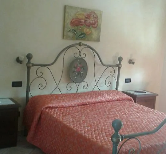 לינה וארוחת בוקר Oasi 4*