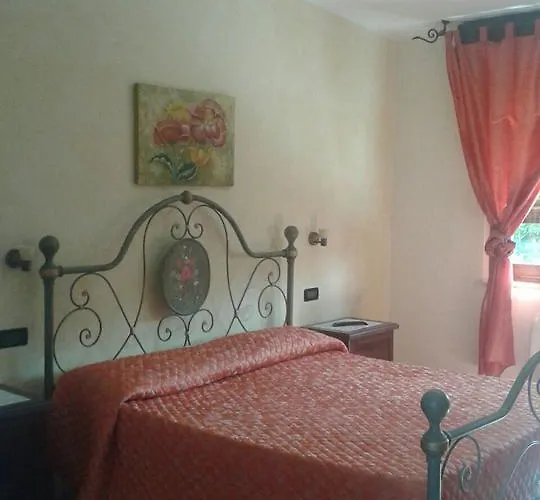 לינה וארוחת בוקר Oasi 4*