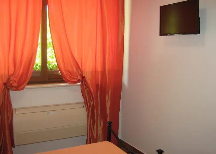 לינה וארוחת בוקר Oasi